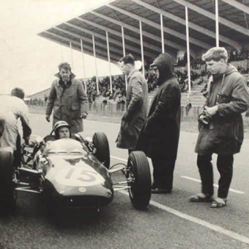 Zandwoort : pendant les essais avec le Lotus 21 Zandwoort : pendant les essais avec le Lotus 21